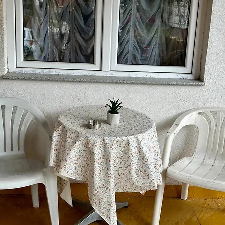 Golden Lily Apartment Sarajevo